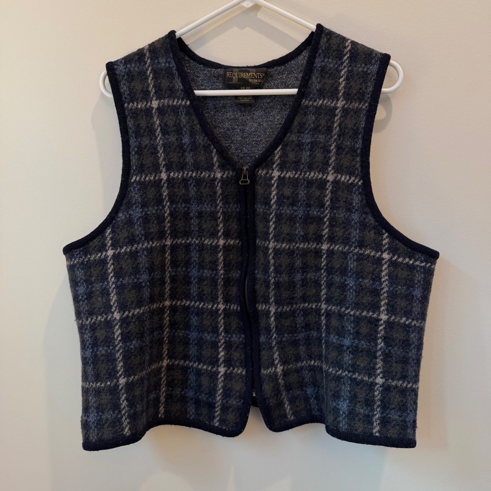 Requirements Woman Vintage 100% Wool Plaid Zip Up Sweater Vest Navy Blue Size 2X